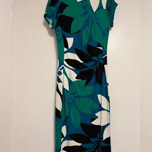 Elegant Green and Black Floral Dress